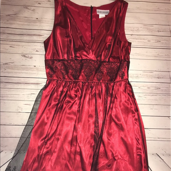 Dresses & Skirts - Formal Dress 👗.